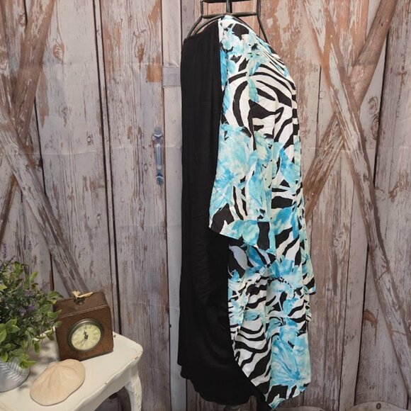 CHICO'S Zebra & Floral Print Tunic - Picture 4 of 8